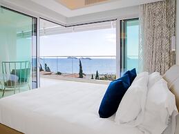 The Tower at St Raphael Resort