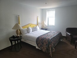 The McLure Hotel and Conference Center