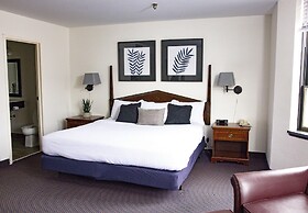 The McLure Hotel and Conference Center