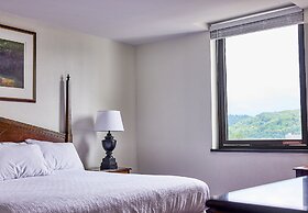 The McLure Hotel and Conference Center