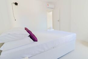 BR03 Apt 2 Quartos a 200m Porto Barra