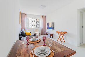 BR03 Apt 2 Quartos a 200m Porto Barra