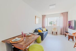 BR03 Apt 2 Quartos a 200m Porto Barra