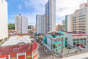 BR03 Apt 2 Quartos a 200m Porto Barra