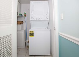 Tropical Winds by ALBVR