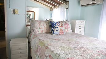 Castle Cove-Ocean Front Villa