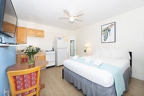 Tropic Isle Hotel and Apartment