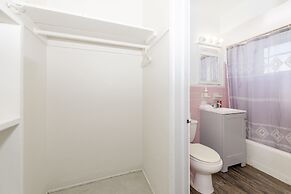 Tropic Isle Hotel and Apartment