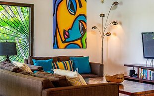 5-BD Beachfront, Ocean-View Hillside Home