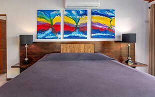 5-BD Beachfront, Ocean-View Hillside Home