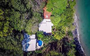 5-BD Beachfront, Ocean-View Hillside Home