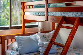 Brand-New 3-Bedroom with Pool Near Beach