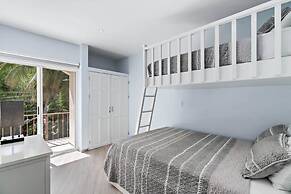 3-Bedroom, 2-Bath Beachfront Condo with Pool