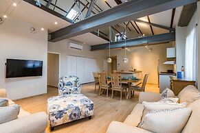 The Yellow Penthouse