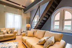 The Yellow Penthouse