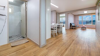 Jeju Jang Sugot Pension