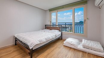 Jeju Jang Sugot Pension