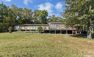 Hoot Owl @ Table Rock Lake - Amazing Lake Views!! - Game Room - Priced