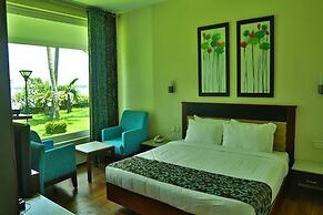 BLUSALZ MANOR Waters Edge Kochi