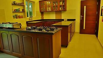 BLUSALZ MANOR Waters Edge Kochi