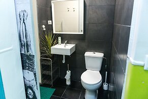 Hospedium República Surf House Hostel