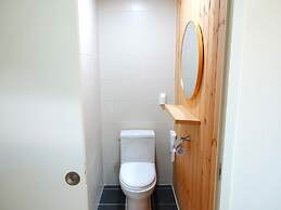 Jeju Eltzutown Pension