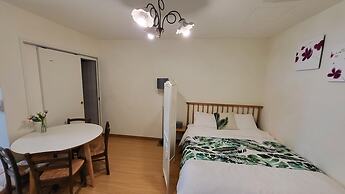 Jeju Eltzutown Pension