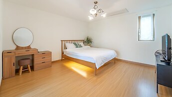 Jeju Eltzutown Pension