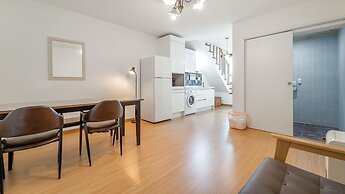 Jeju Eltzutown Pension