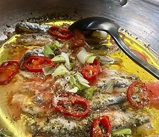 Anise, Aluma Hotel & Resort