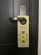 Anise, Aluma Hotel & Resort