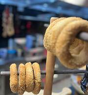 Anise, Aluma Hotel & Resort