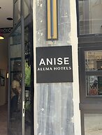 Anise, Aluma Hotel & Resort