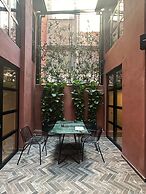 Anise, Aluma Hotel & Resort