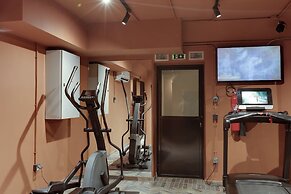 Anise, Aluma Hotel & Resort