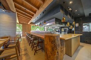 Land's End Boutique Hotel