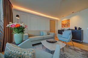 Land's End Boutique Hotel