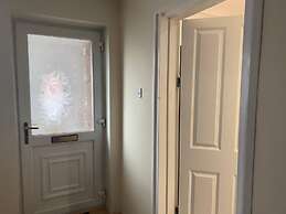 Onsite Cosy Practical Studio - in a Quite Area