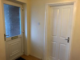 Onsite Cosy Practical Studio - in a Quite Area