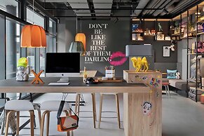 Moxy Duesseldorf City