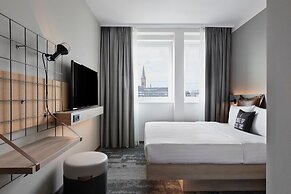 Moxy Duesseldorf City