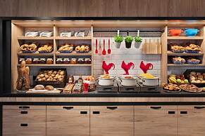 Moxy Duesseldorf City