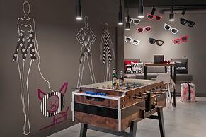 Moxy Duesseldorf City