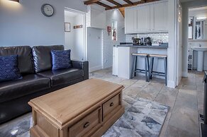 Honeysuckle Cottage - 1 Bedroom - Amroth