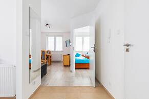 Amber Estate Apartments by Renters