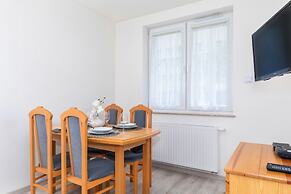 Amber Estate Apartments by Renters