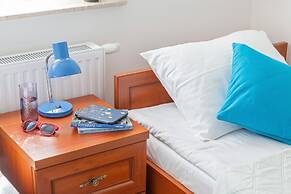 Amber Estate Apartments by Renters