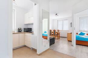 Amber Estate Apartments by Renters