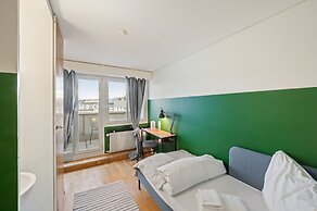 Becozy Self Check-in & Pop-up Hotel