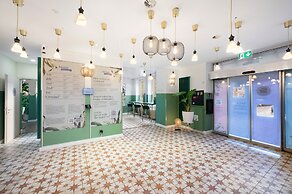 Becozy Self Check-in & Pop-up Hotel